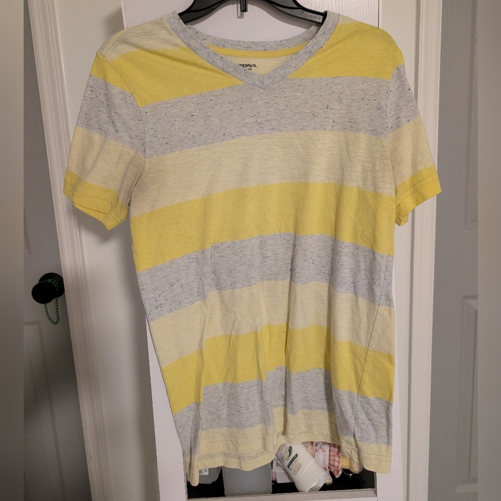 ✨2 For $8✨ Yellow and Gray Striped V-Neck Tee